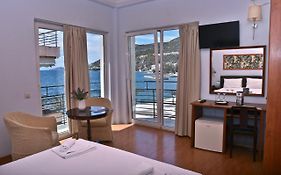 Grand Hotel Loutraki